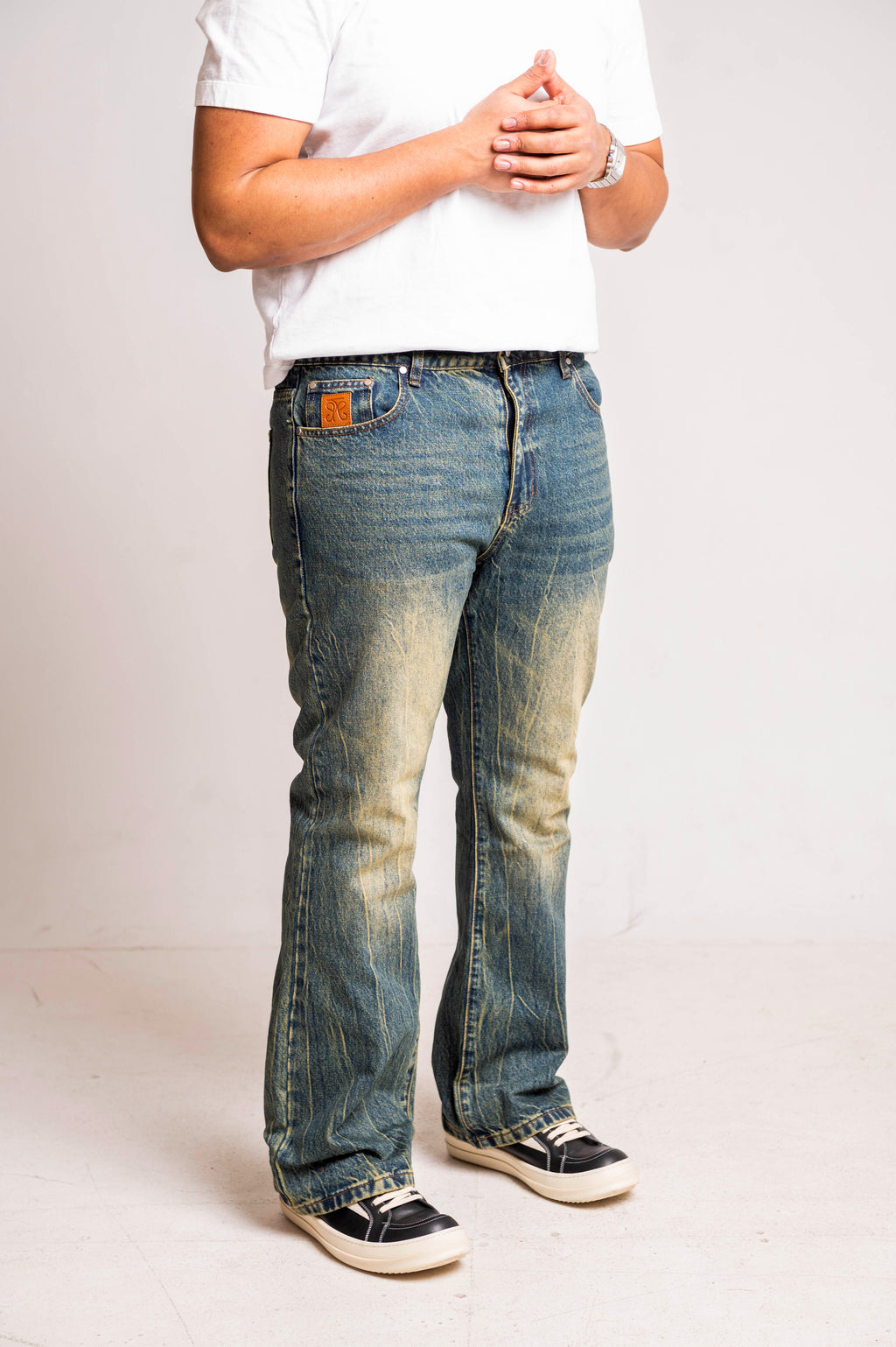 Men’s Fitted Flare Jeans