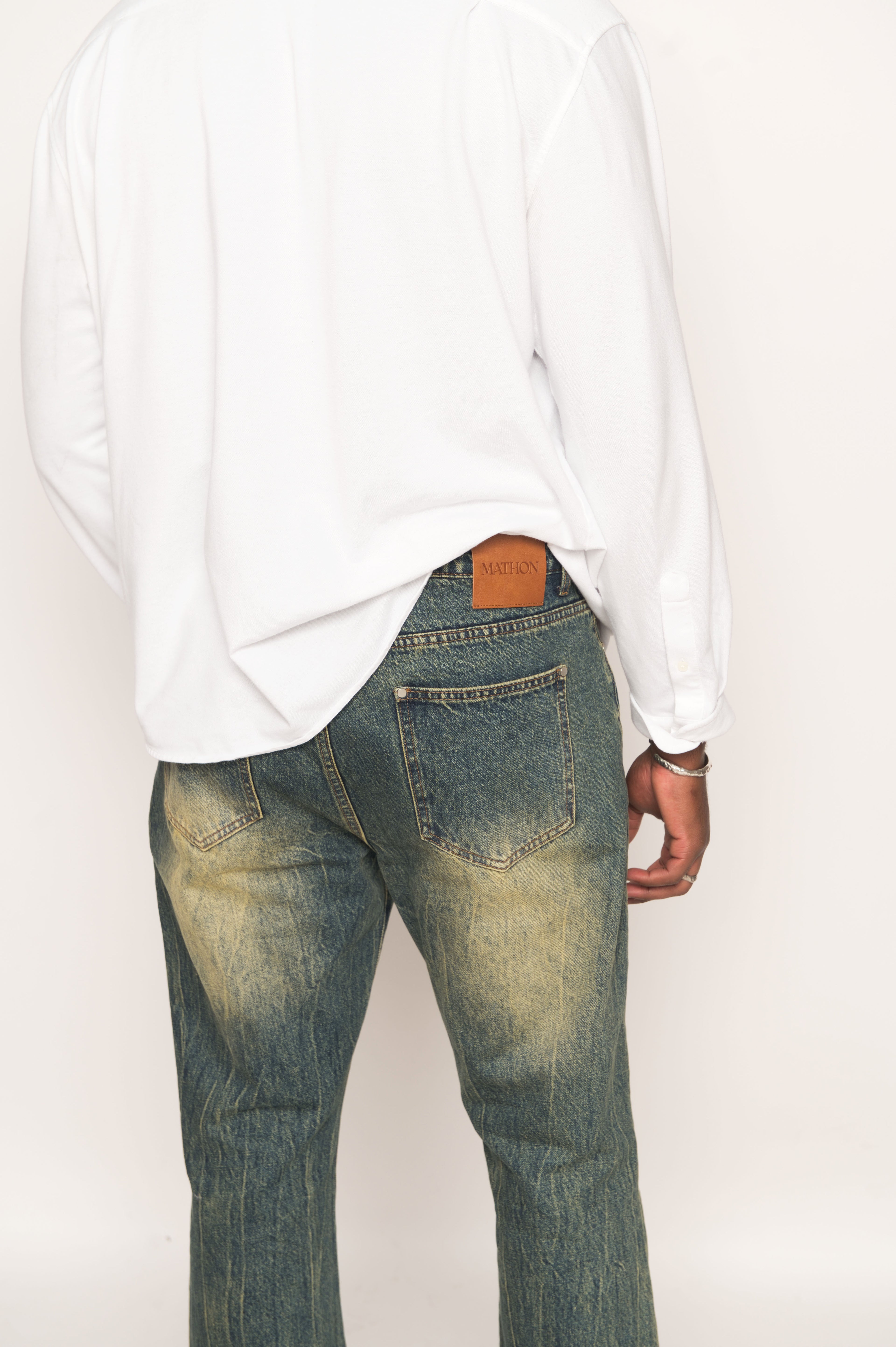 Men’s Fitted Flare Jeans